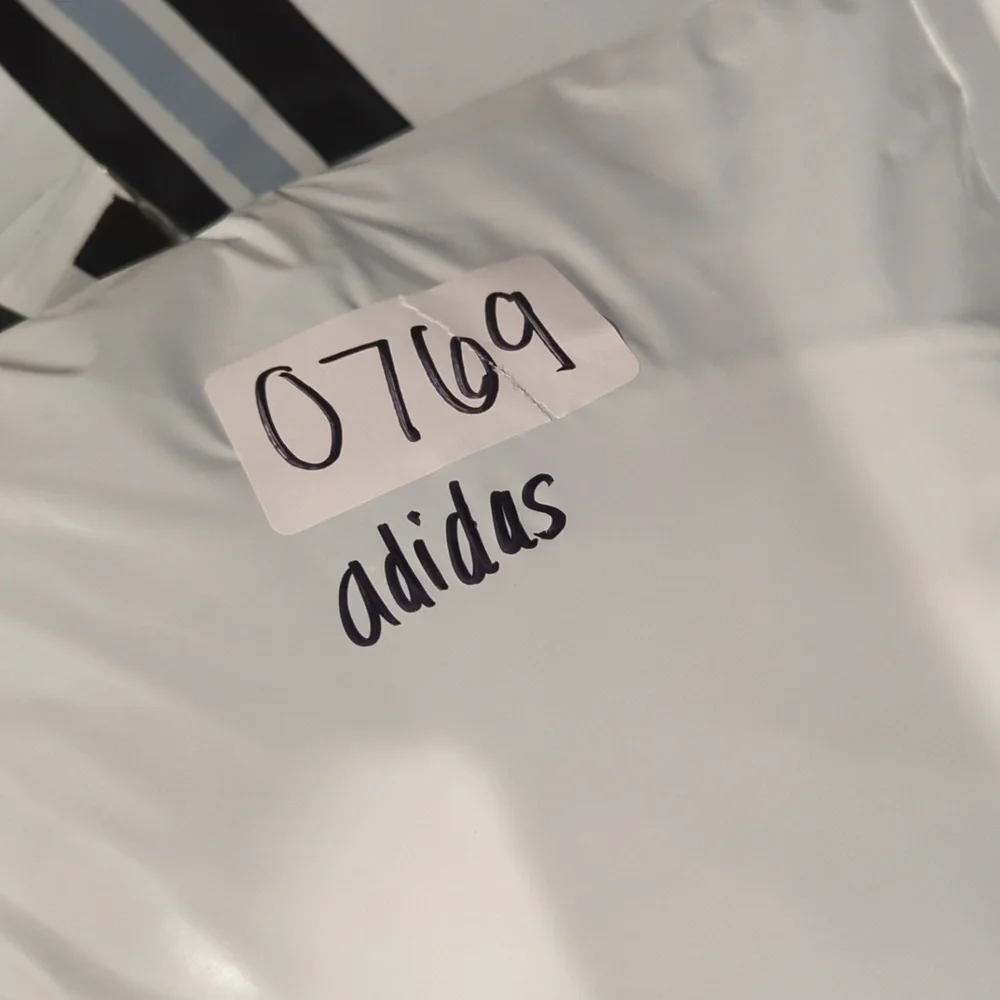 Adidas Black & White Stripes Cropped Fit Hooded Sweatshirt S - Picture 9 of 9